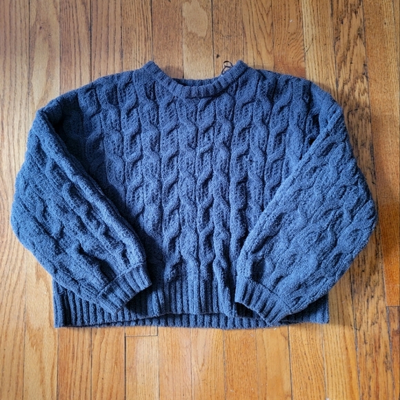 Dark Green Cropped Plush Sweater Size XS - Picture 2 of 3